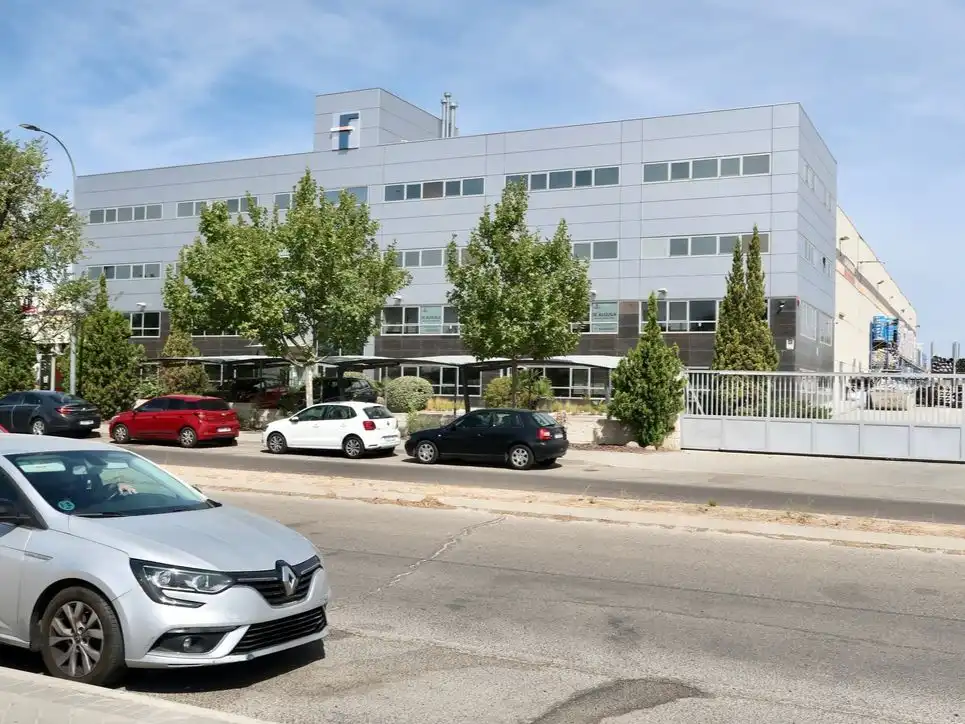 Außenansicht von Fabrik Grundstücke zum Verkauf in Alcorcón