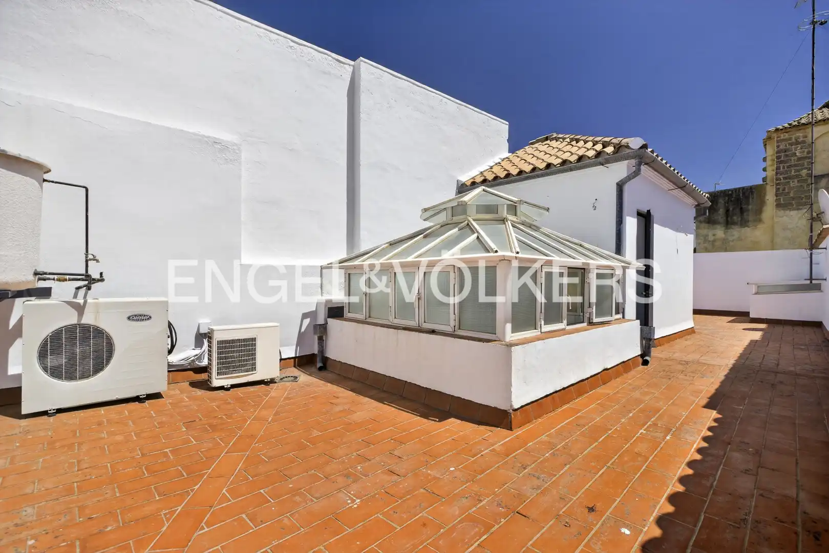 Terrace of Houses for sale in Osuna  with Air Conditioner and Heating