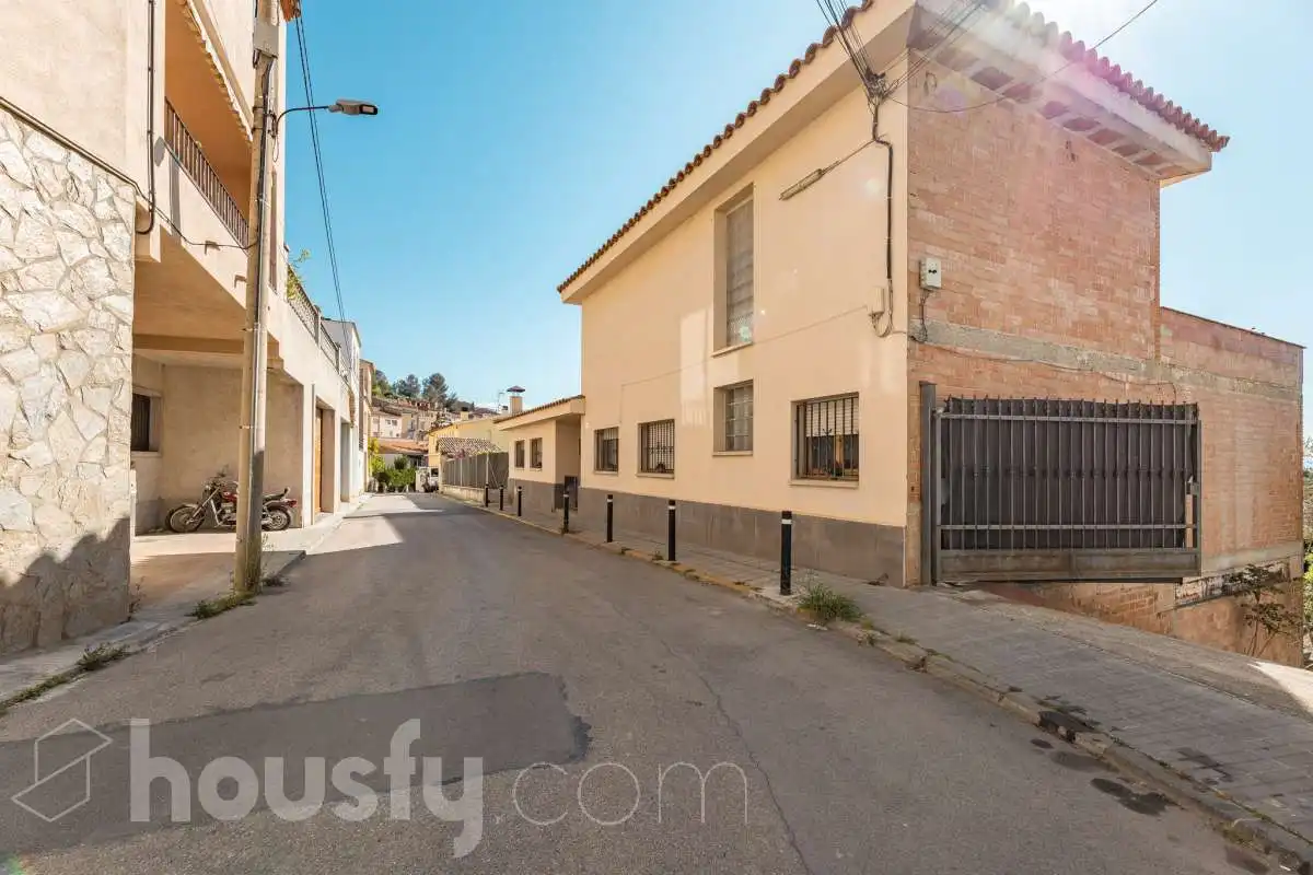 Vista exterior de Residencial en venta en Sant Quintí de Mediona