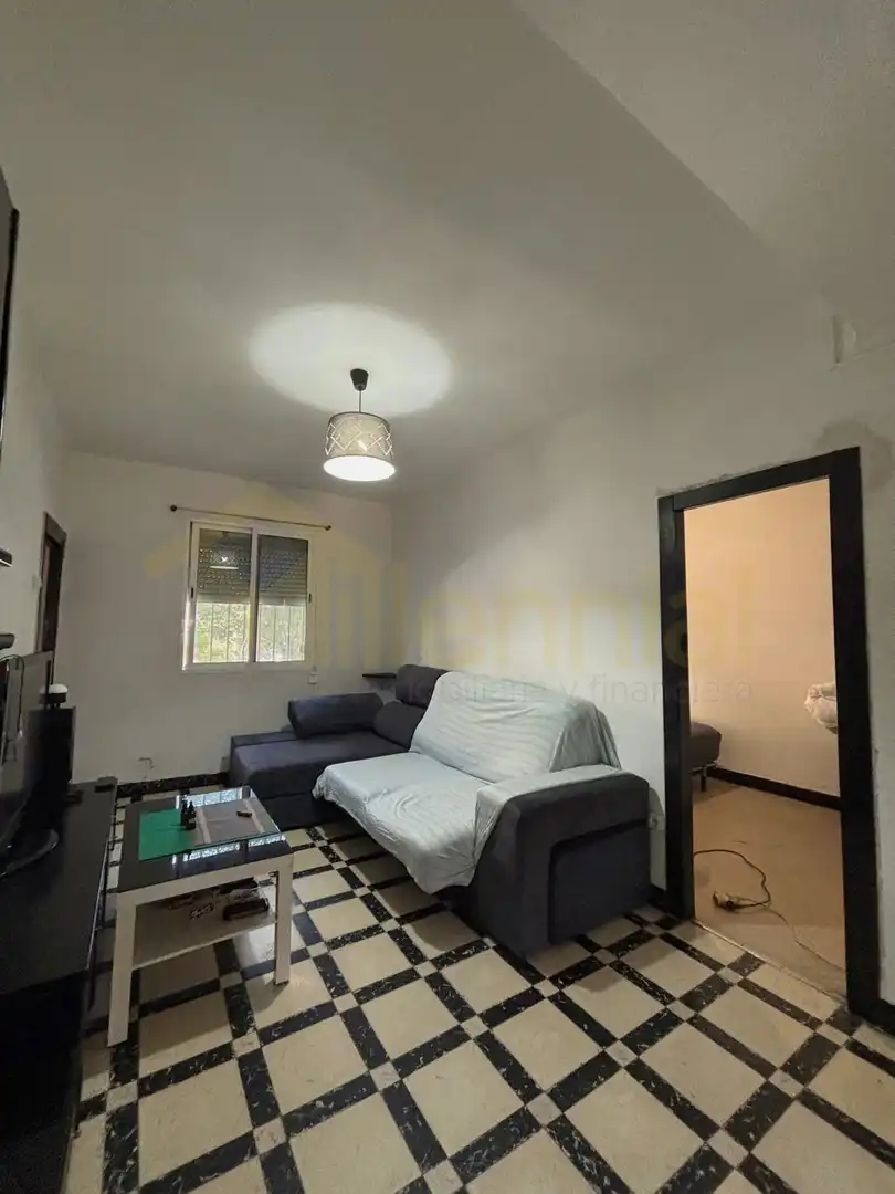 Dormitori de Pis en venda en  Sevilla Capital amb Aire condicionat