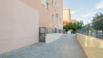 Exterior view of Flat for sale in  Sevilla Capital  with Air Conditioner and Storage room