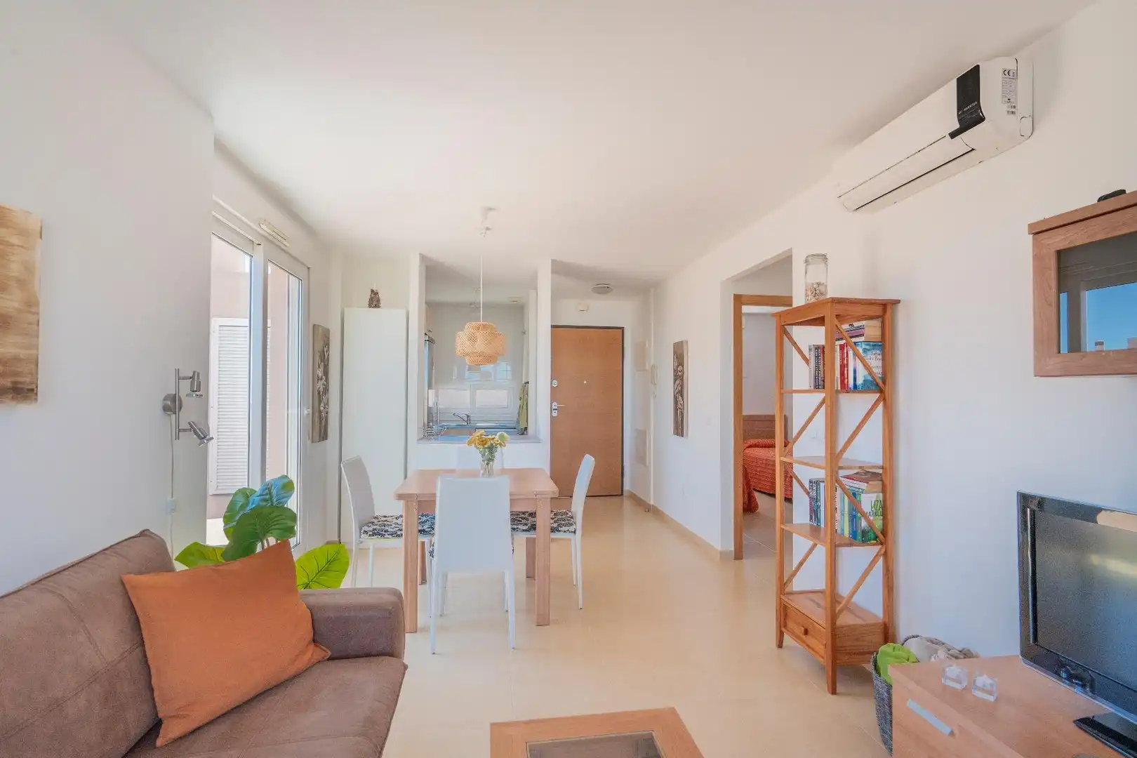 Apartament amb piscina en venda a LA ISLA, imagen 4