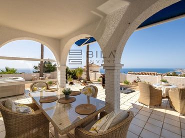 Casa aparellada en venda a La Capellania