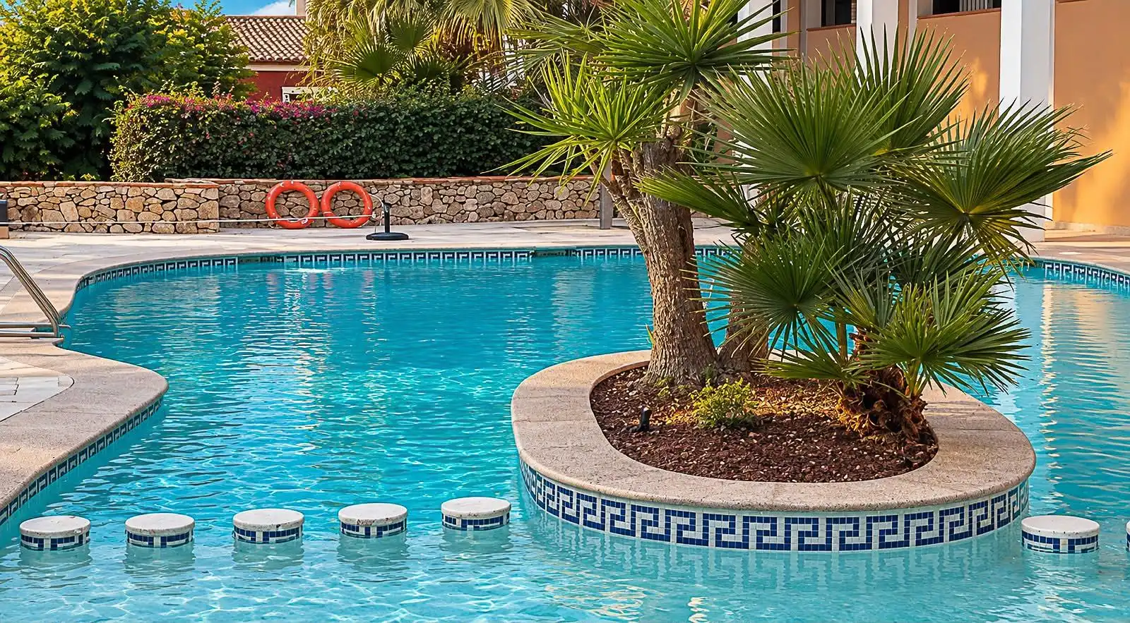 Schwimmbecken von Haus oder Chalet zum Verkauf in El Campello mit Gemeinschaftspool