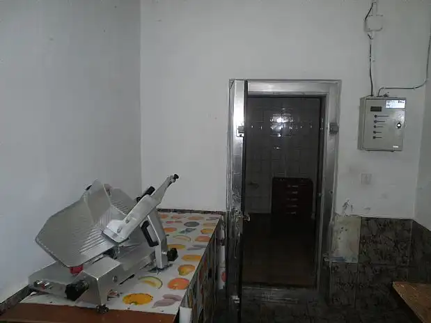 Local comercial en venta en Calle Santa Amalia, imagen 7