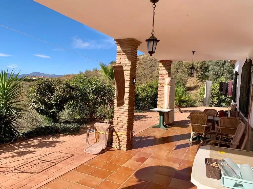 Terrassa de Casa o xalet en venda en Viñuela amb Aire condicionat, Jardí privat i Terrassa