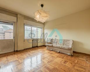 Living room of Flat for sale in Oviedo   with Heating, Parquet flooring and Terrace