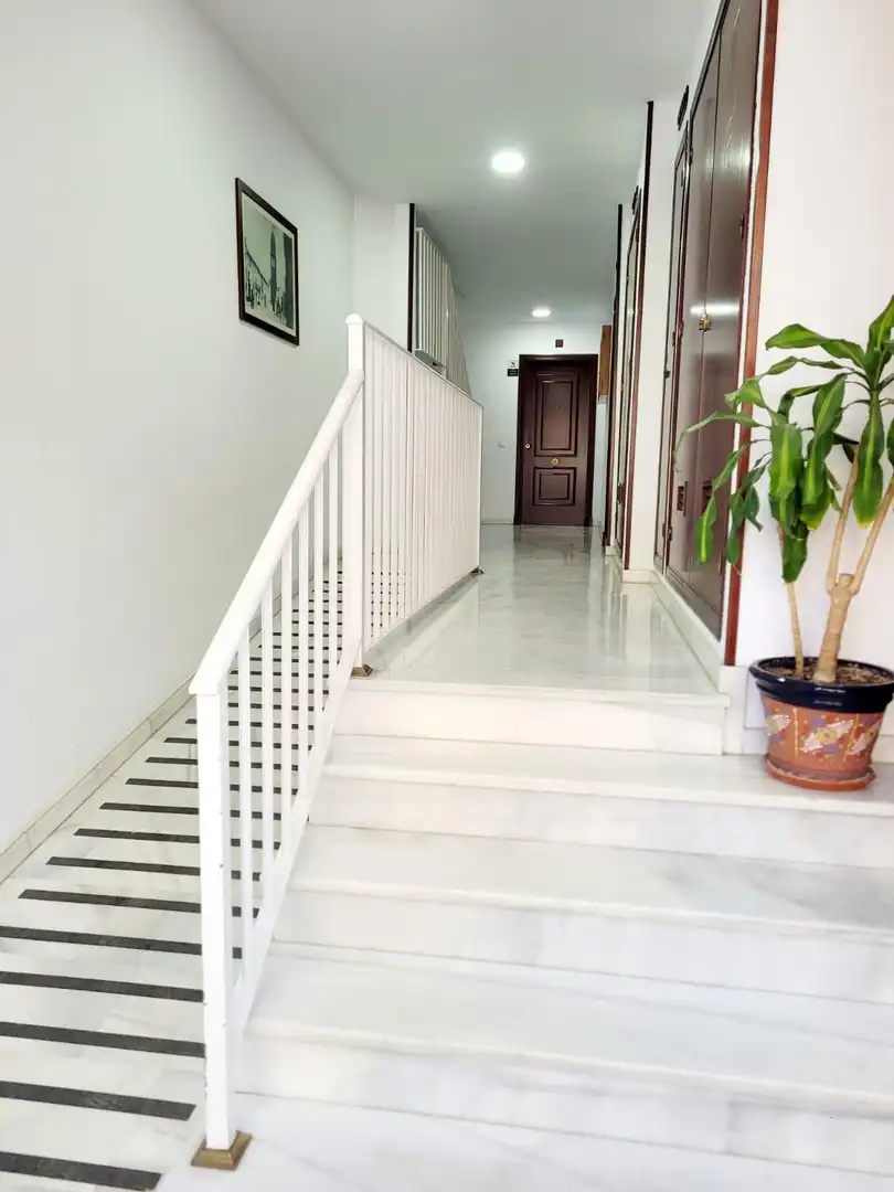 Piso con ascensor en venta en Núcleo urbano, imagen 4