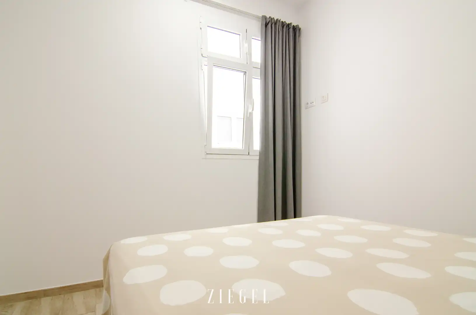 Bedroom of Flat for sale in Las Palmas de Gran Canaria  with Terrace, Storage room and Furnished