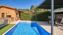 Piscina de Casa o xalet en venda en Vilanova del Vallès amb Calefacció, Jardí privat i Terrassa