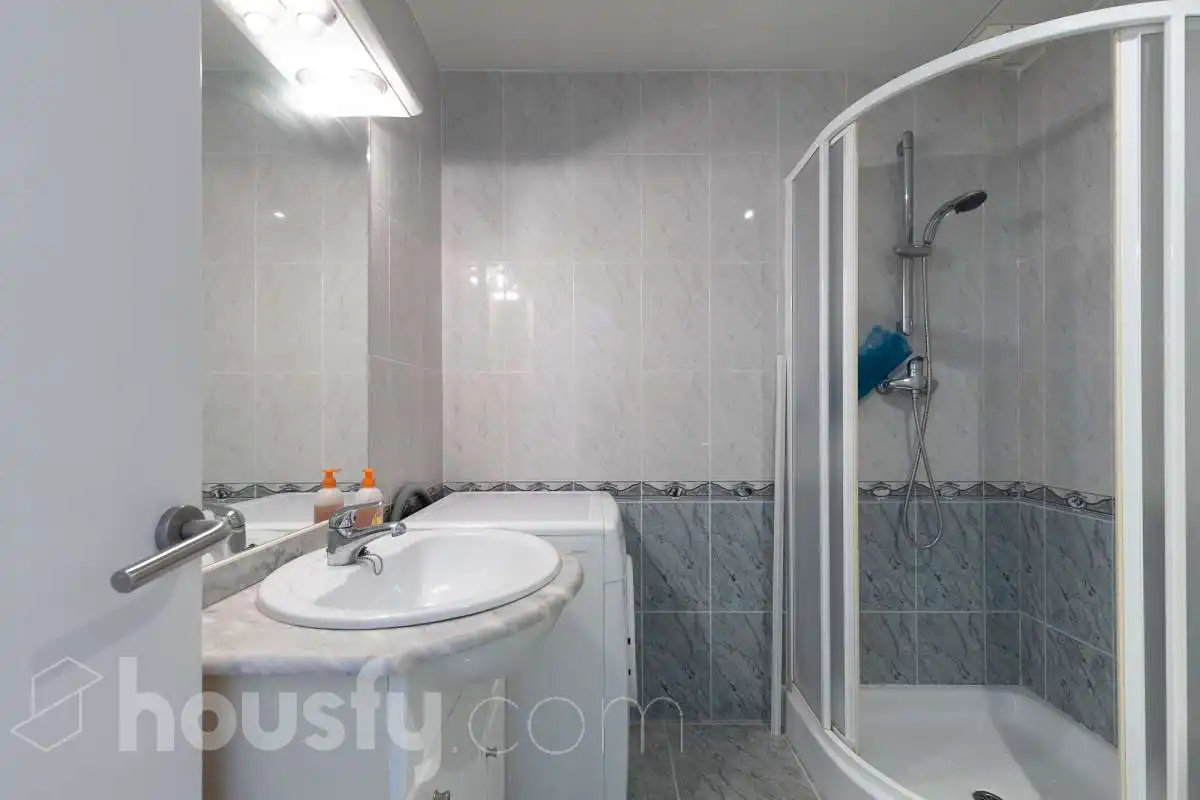 Bathroom of Flat for sale in Pla de Maset - Cap de Salou