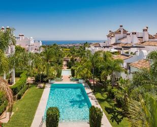 Exterior view of Apartment to rent in Marbella  with Air Conditioner, Terrace and Swimming Pool