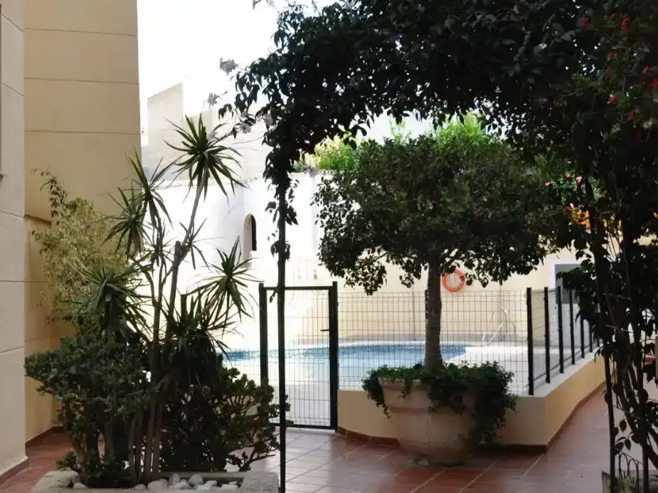 Piscina de Pis de lloguer en Fuengirola amb Aire condicionat, Piscina i Balcó