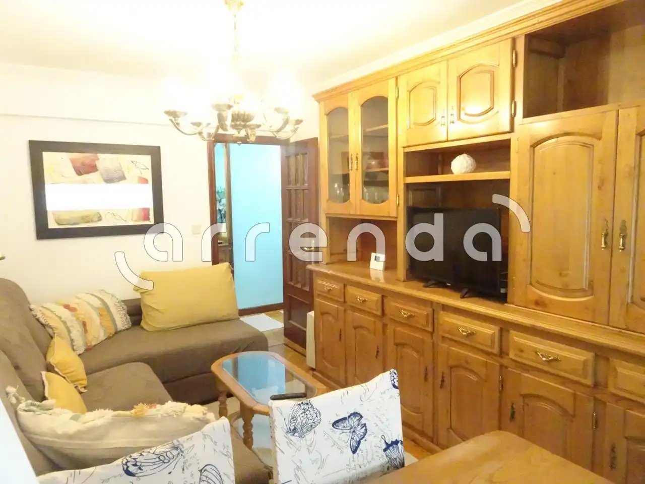 Sala d'estar de Pis de lloguer en Santander amb Calefacció, Parquet i Moblat