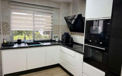 Kitchen of Flat for sale in Vélez-Málaga  with Terrace