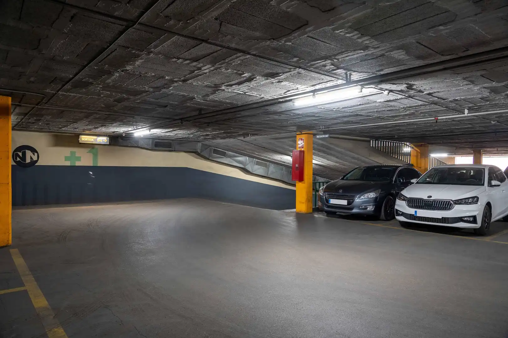 Parking of Garage for rent in Barcelona