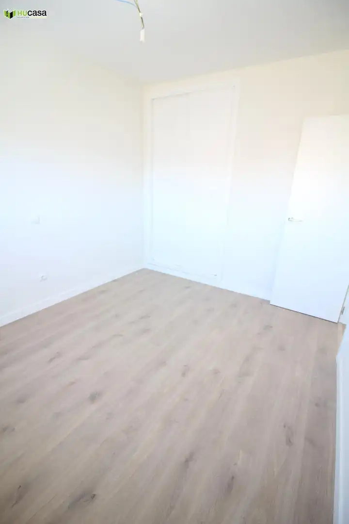 Habitación de Casa adosada en venta en Polán con Jardín privado y Trastero