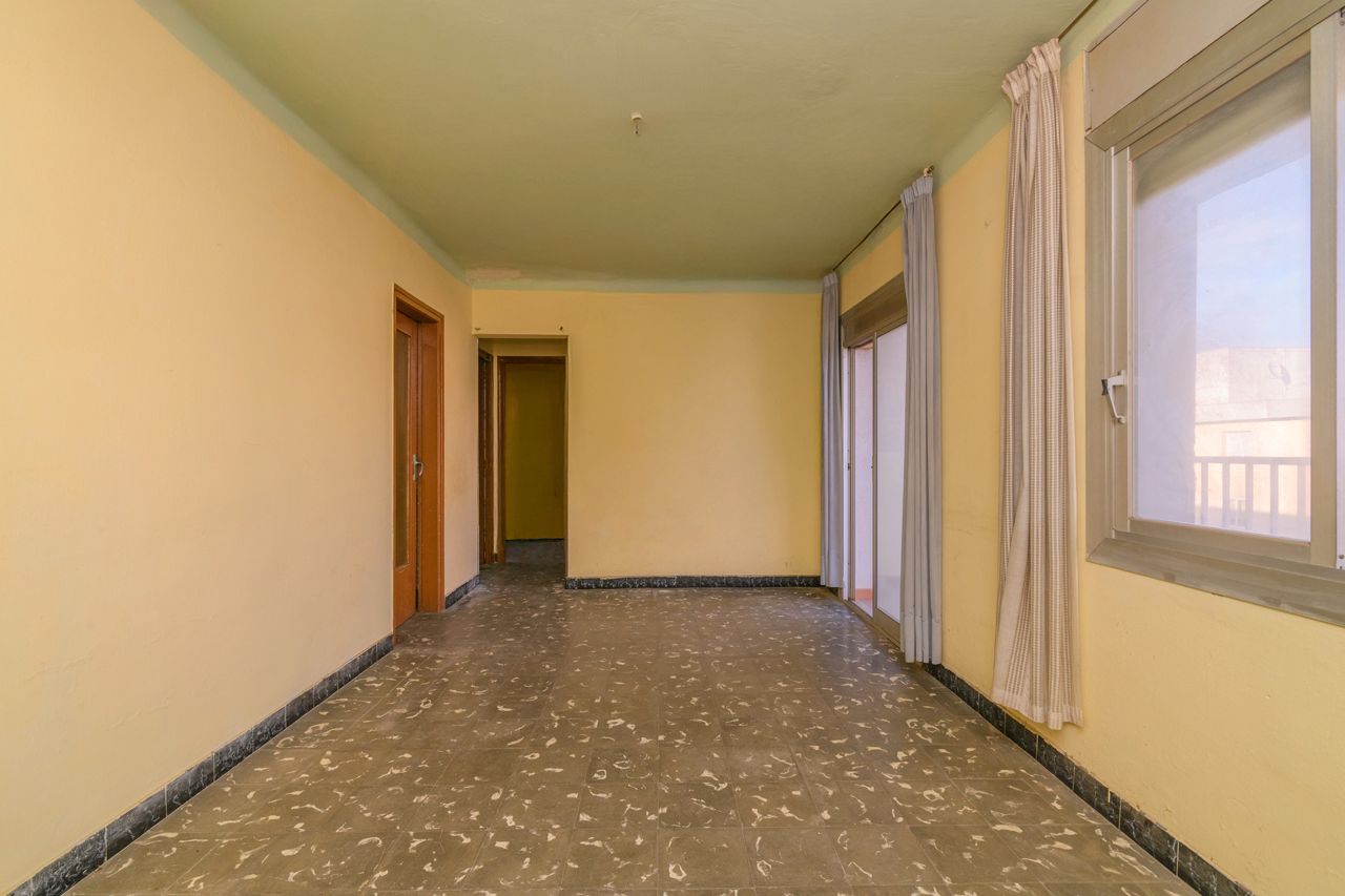 Pis en venda en Sant Boi de Llobregat amb Balcó