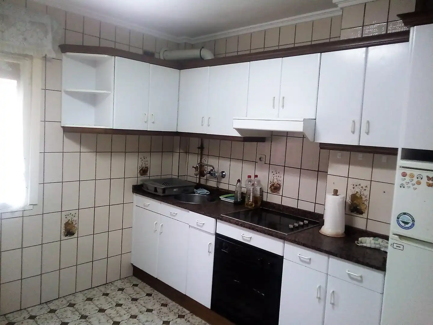 Cuina de Pis en venda en Gijón  amb Calefacció, Parquet i Traster