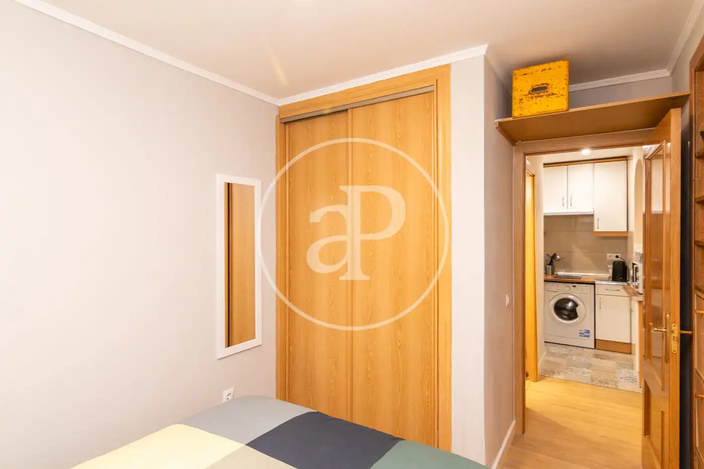 Bedroom of Flat for rent in Madrid  with Air Conditioner, Heating and Furnished