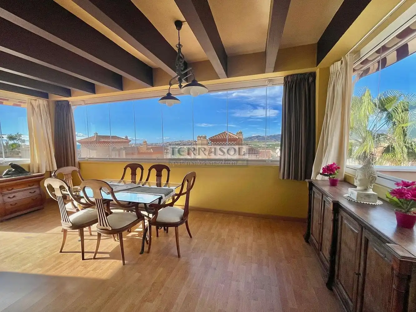 Ático en venta en Vélez-Málaga con Aire acondicionado, Calefacción y Jardín privado