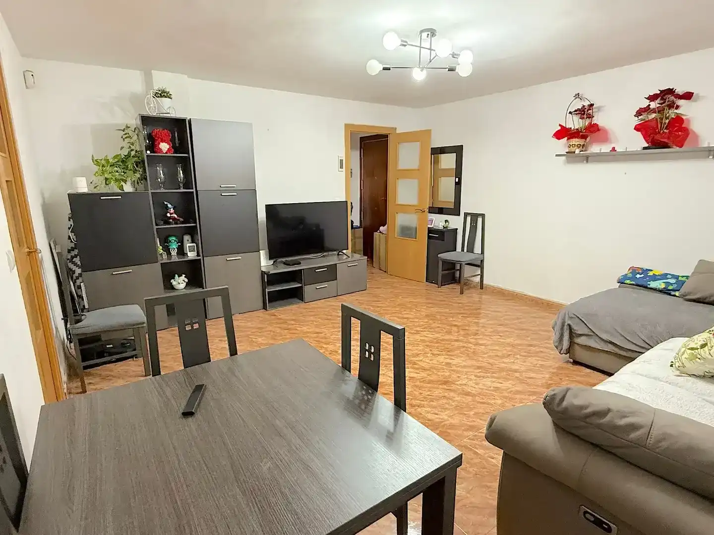 Living room of Flat for sale in Rubí  with Air Conditioner and Heating