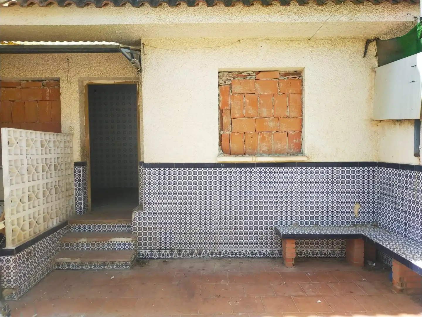 Detached homes for sale in Calle Castellar, 1, Los Ramos