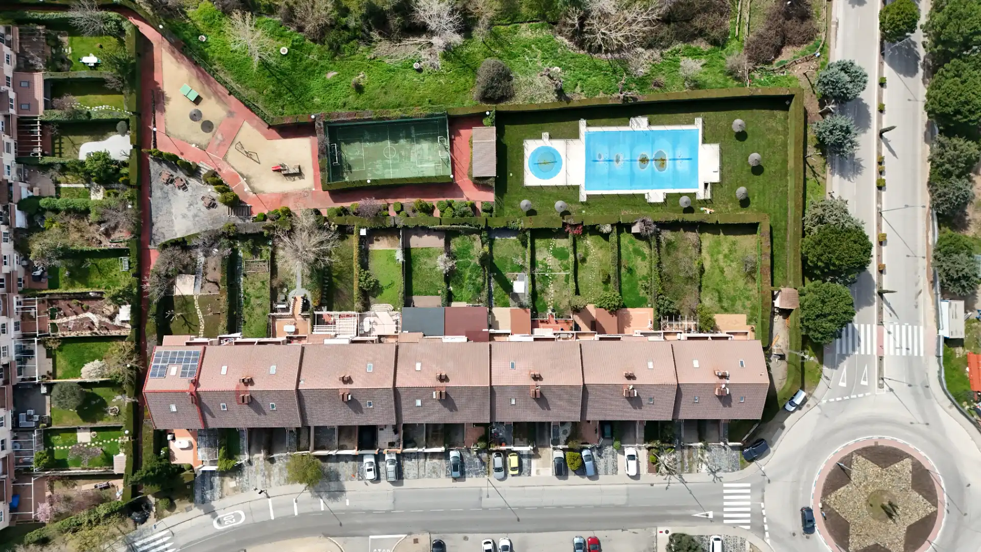 Exterior view of Detached homes for sale in Las Rozas de Madrid  with Heating, Private garden and Terrace