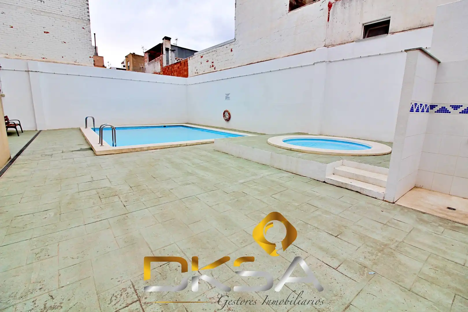 Pis amb piscina en venda a Calle RIBESALBES, imagen 30