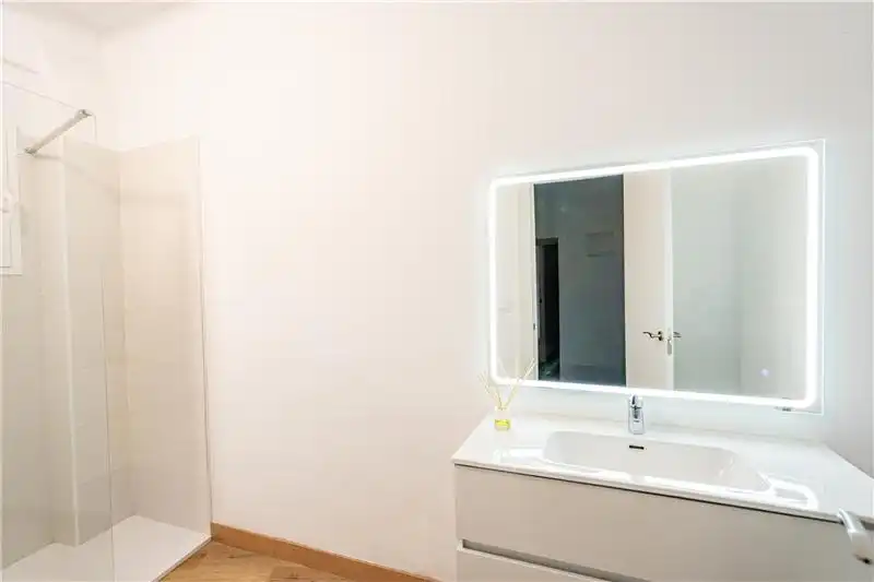 Baño de Oficina de alquiler en  Palma de Mallorca con Aire acondicionado