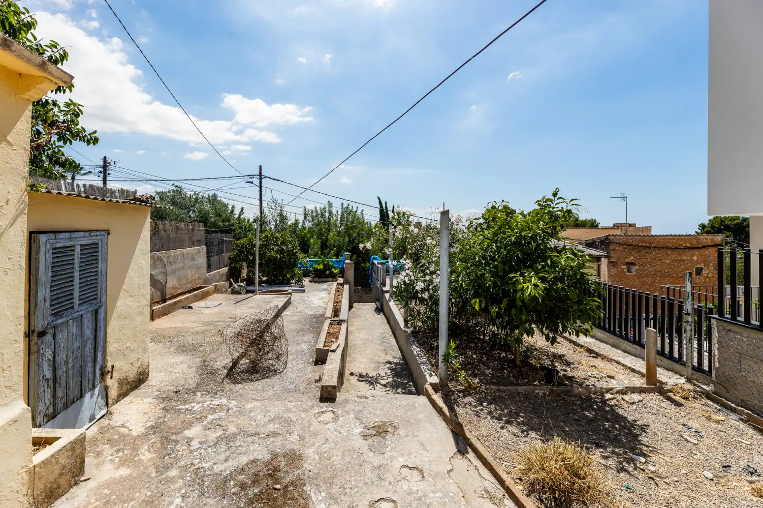 Detached homes for sale in  Palma de Mallorca  with Terrace and Storage room