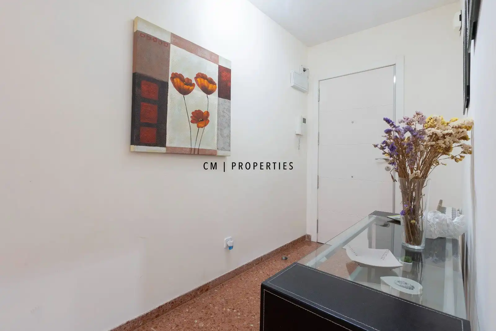 Wohnung zur Miete in Valencia mit Klimaanlage, Heizung und Terrasse