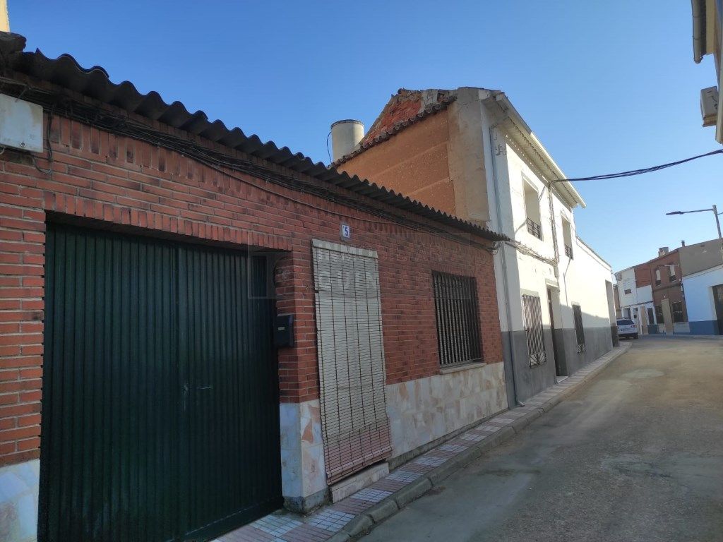 Casa o xalet en venda a Calle Numancia, 5, La Villa de Don Fadrique