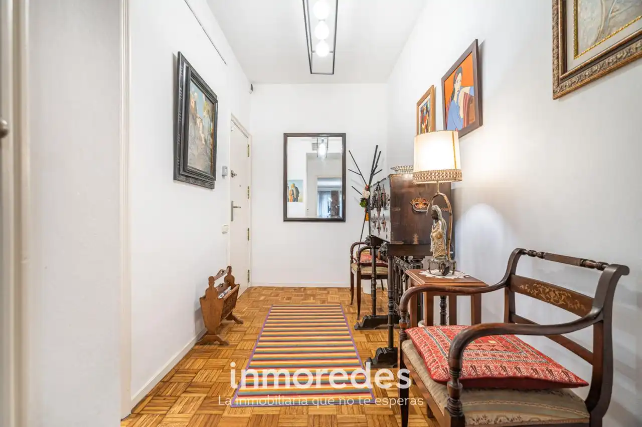 Piso con terraza en venta en Carrer de Bailèn, imagen 27