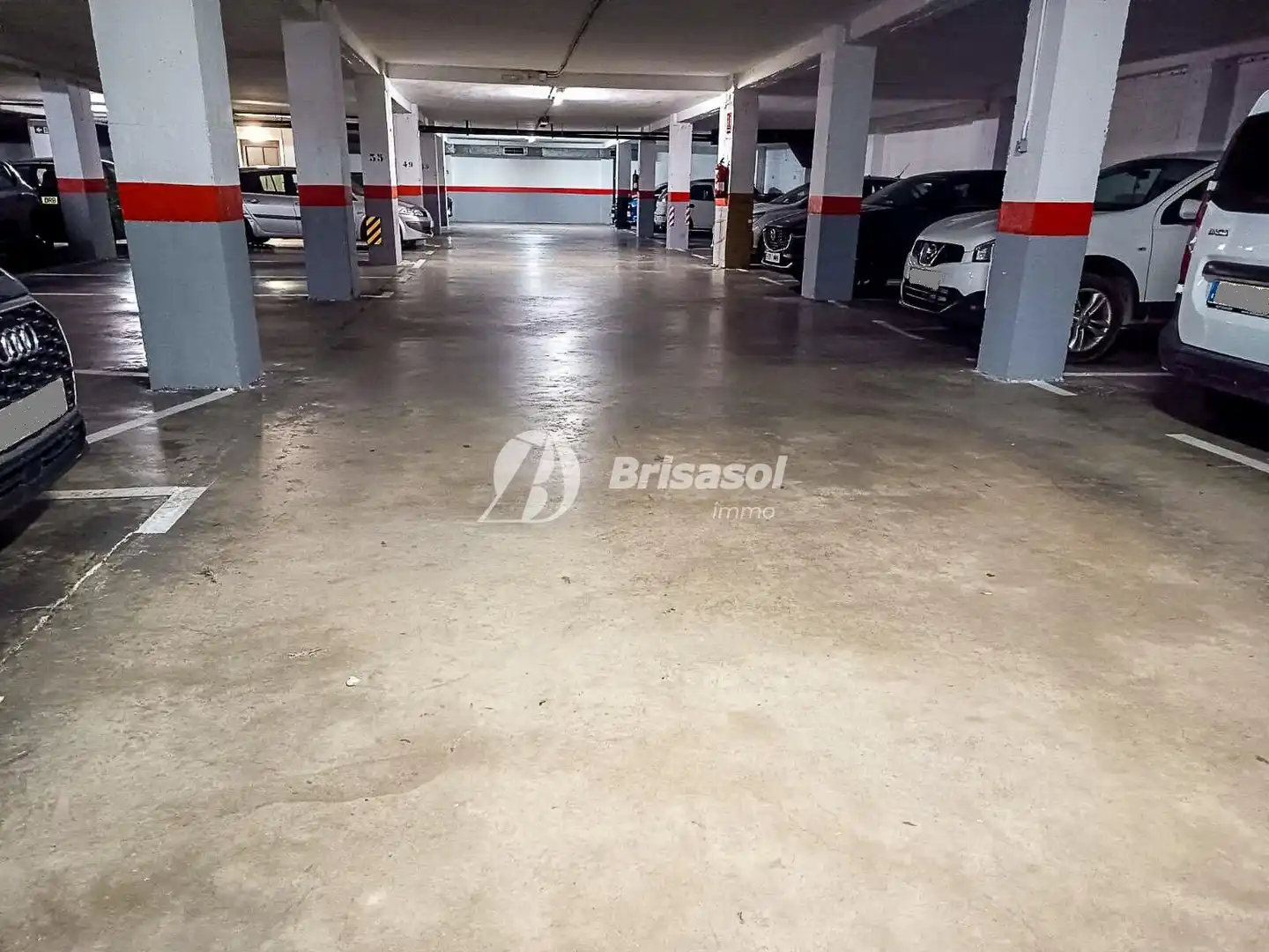 Garage for rent in Ponent