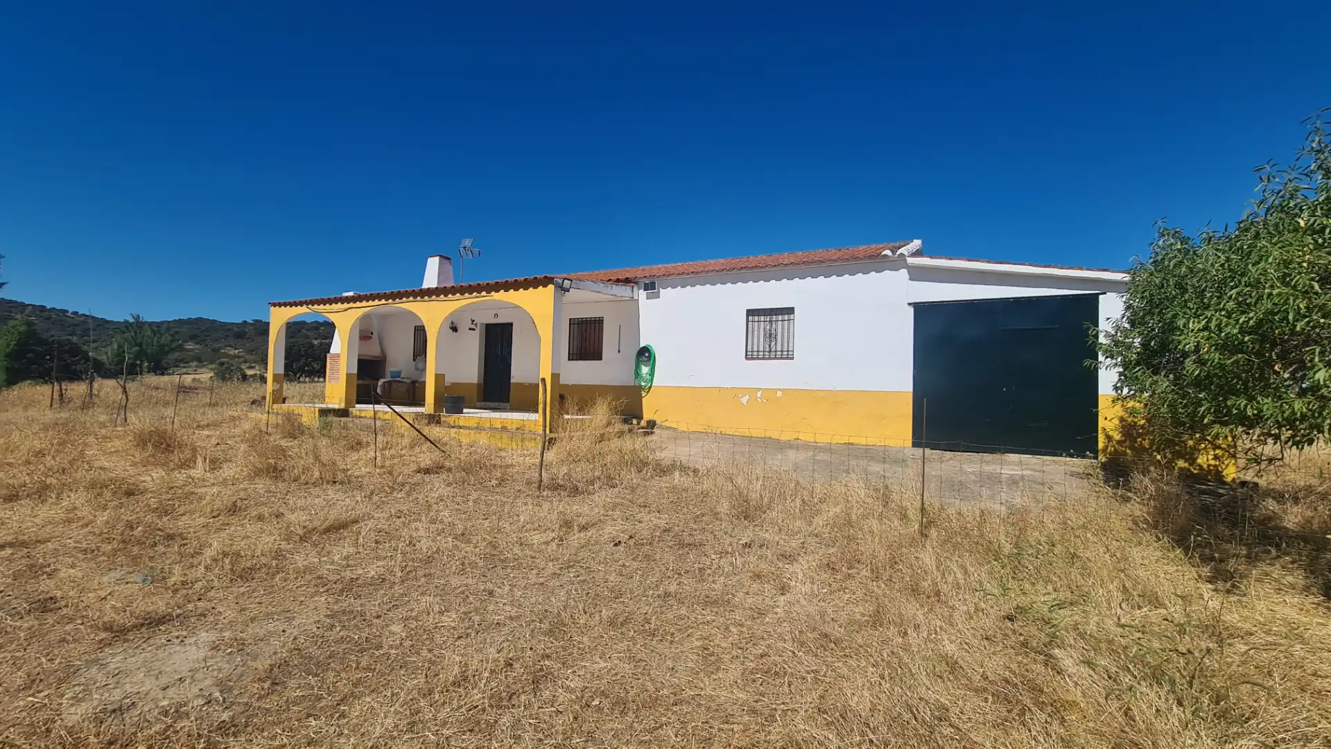 Vista exterior de Terreno en venta en Malcocinado