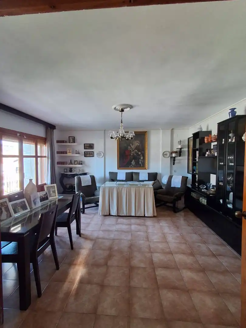 Esszimmer von Haus oder Chalet zum Verkauf in Loja mit Heizung, Privatgarten und Terrasse
