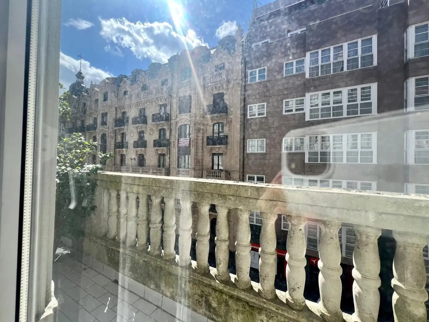 Vista exterior de Piso de alquiler en Bilbao  con Calefacción y Balcón