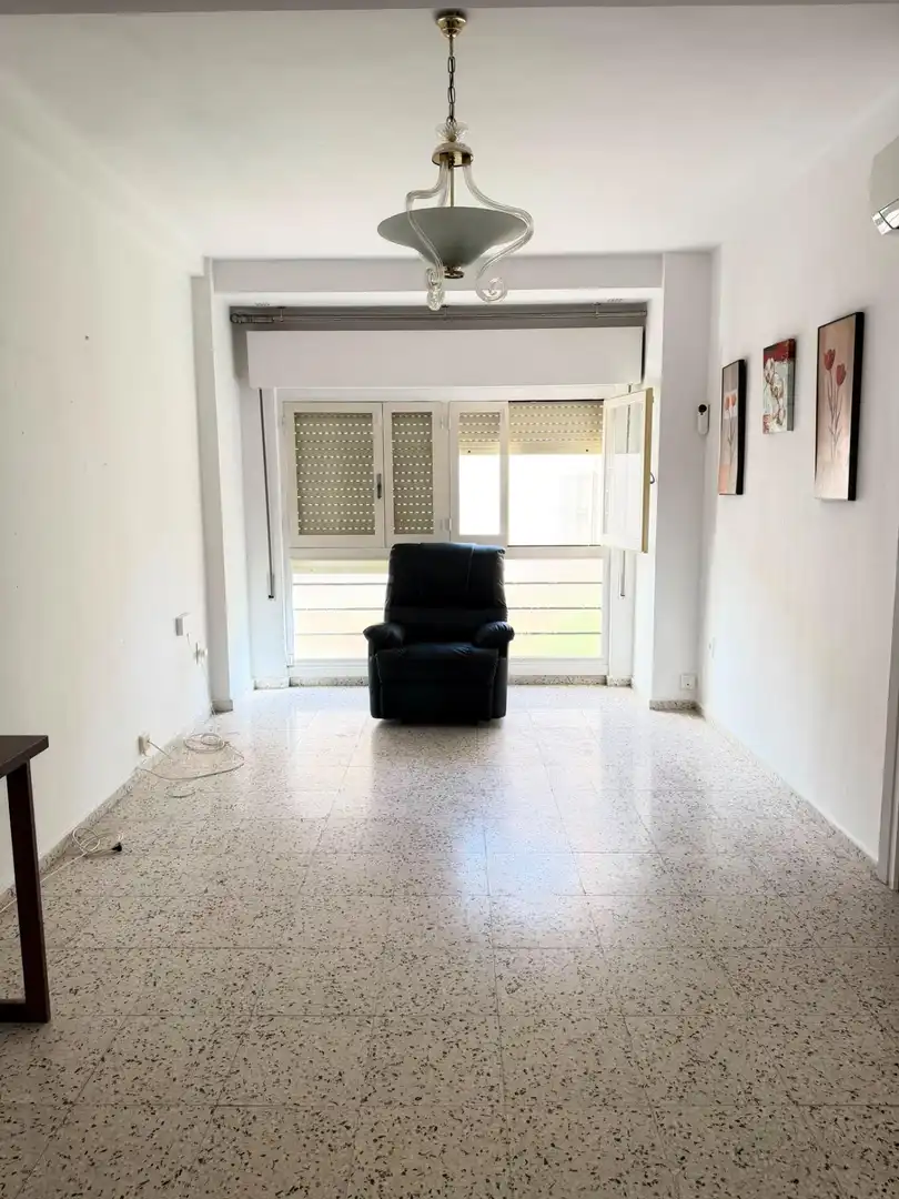Sala d'estar de Pis en venda en San Fernando amb Aire condicionat, Traster i Alarma