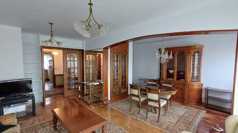 Foto 2 de Piso de alquiler en Someso - Matogrande, A Coruña Capital