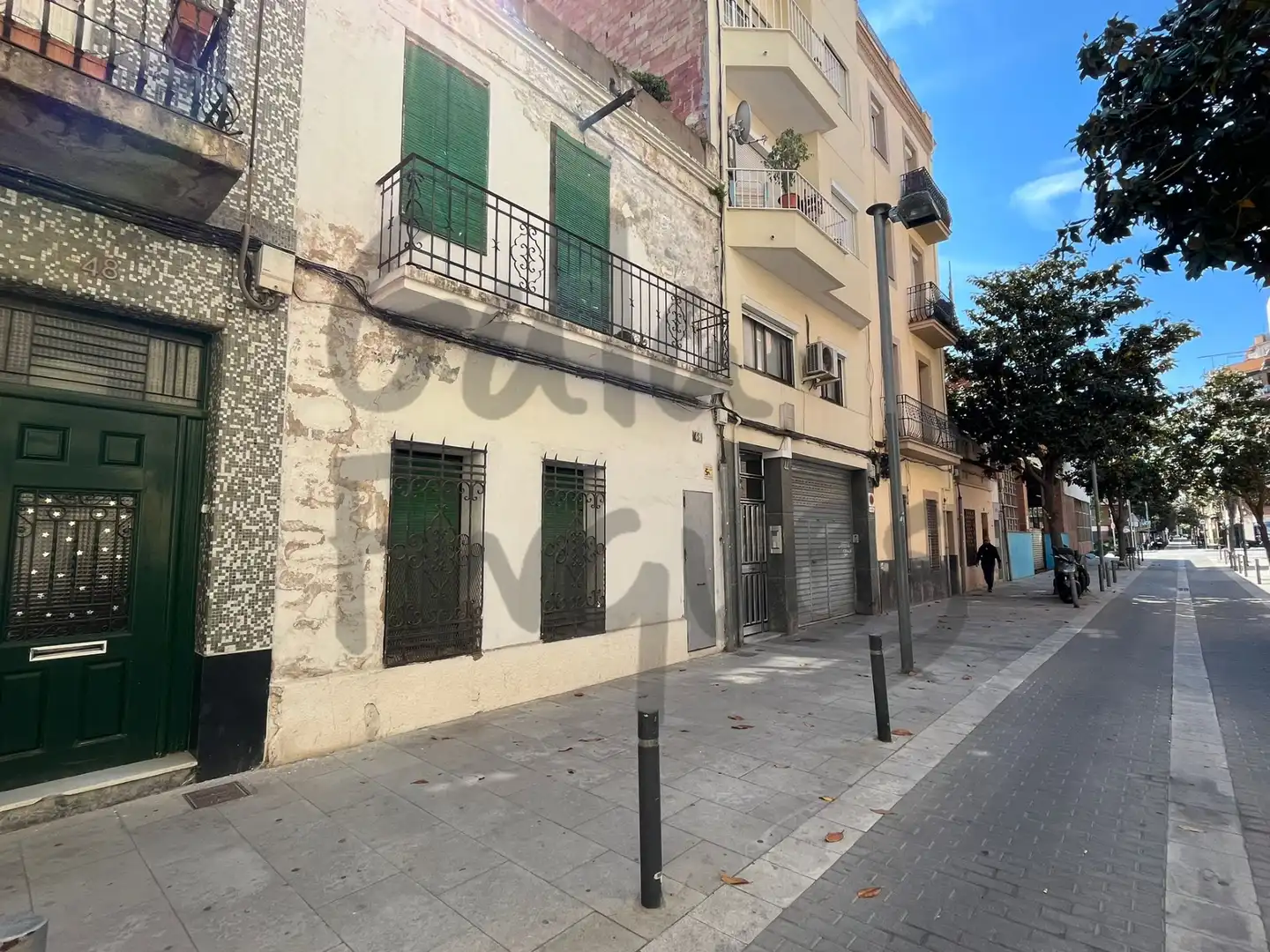 Vista exterior de Pis en venda en Barcelona amb Balcó
