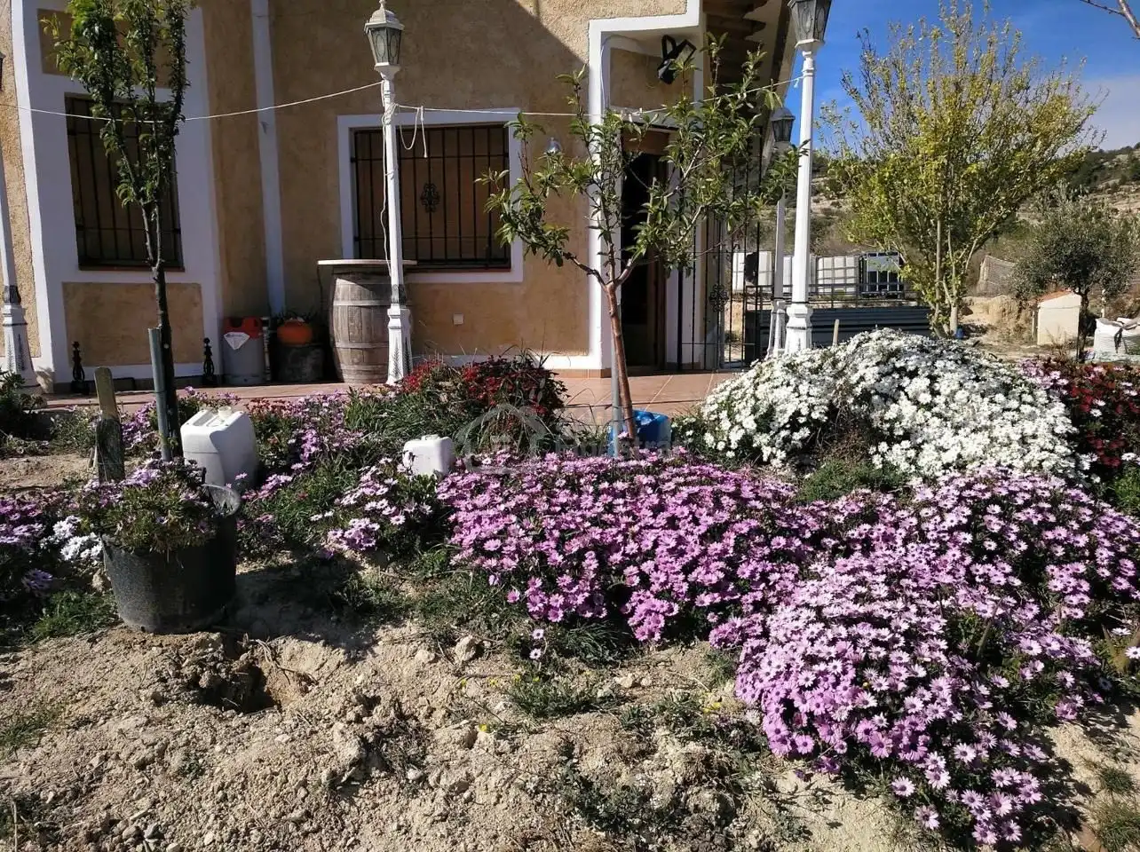 Casa con giardino in vendita a Partida les Macaroves, imagen 4