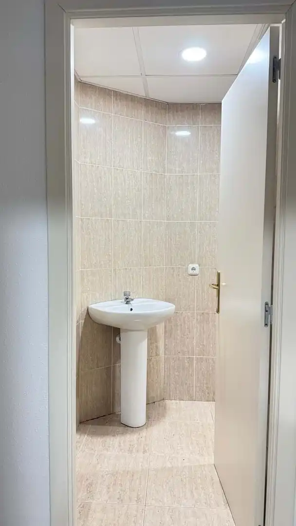 Bany de Oficina de lloguer en Bilbao 