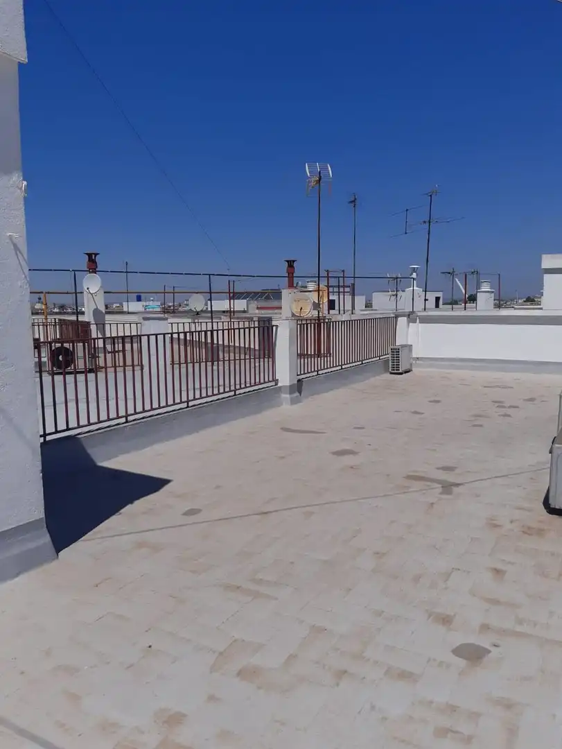 Terraza de Piso de alquiler en Sevilla con Aire acondicionado, Amueblado y Horno