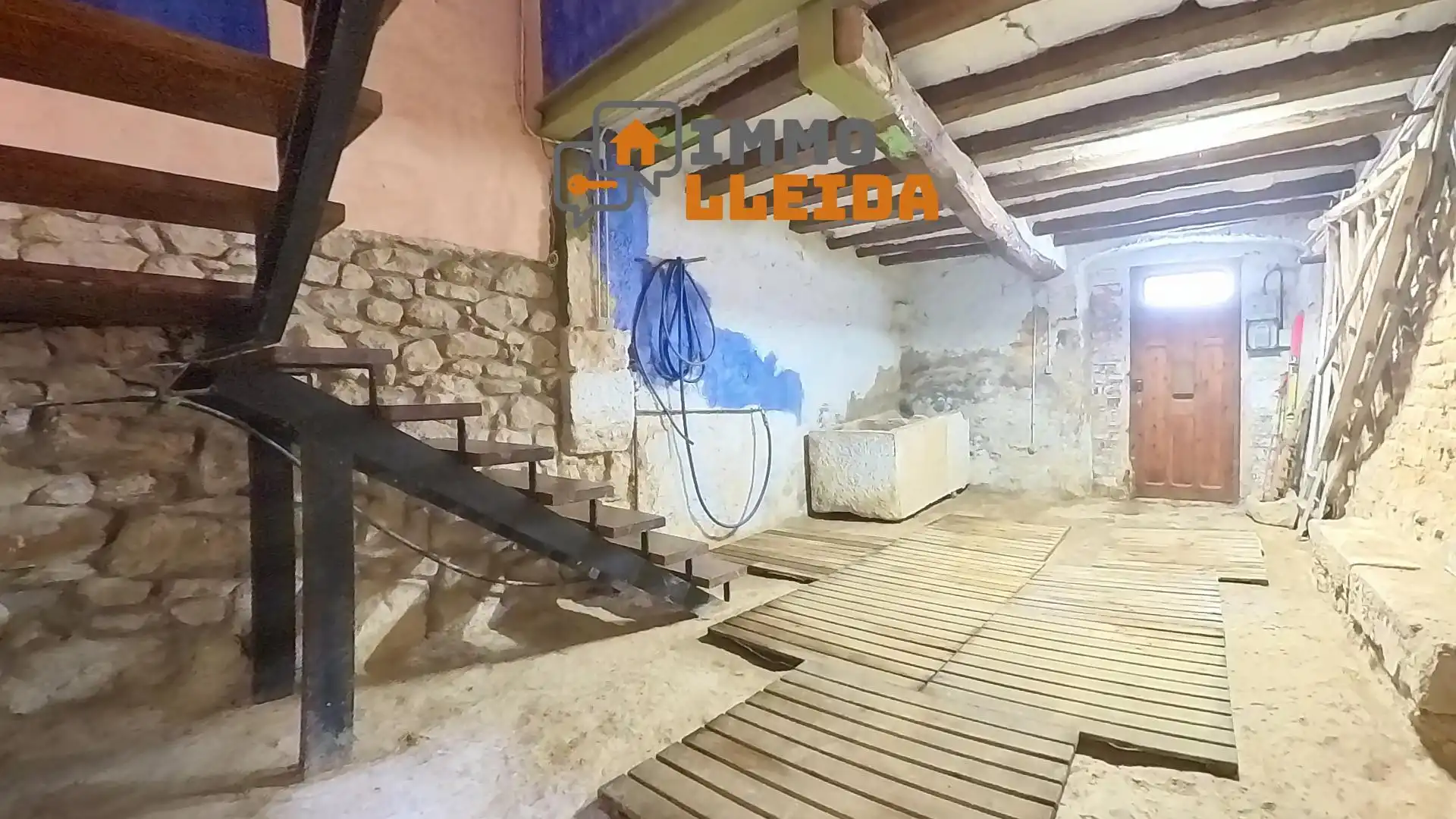 Casa adosada en venta en Granyena de les Garrigues con Calefacción y Terraza