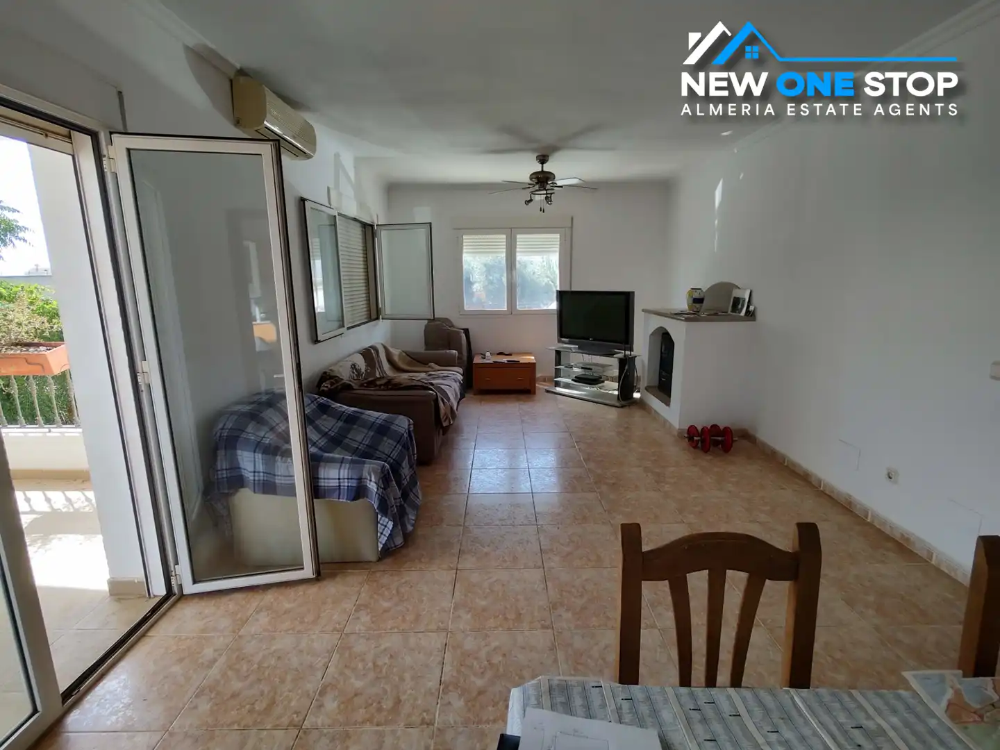 Sala de estar de Casa o chalet en venta en Mojácar con Aire acondicionado, Jardín privado y Terraza