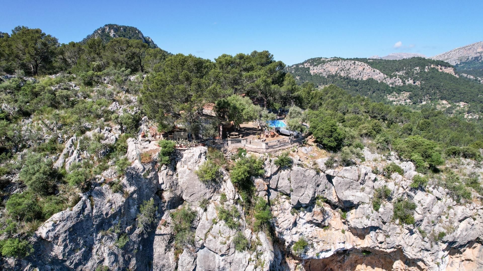 Country house zum verkauf in Puigpunyent mit Heizung, Privatgarten und Terrasse