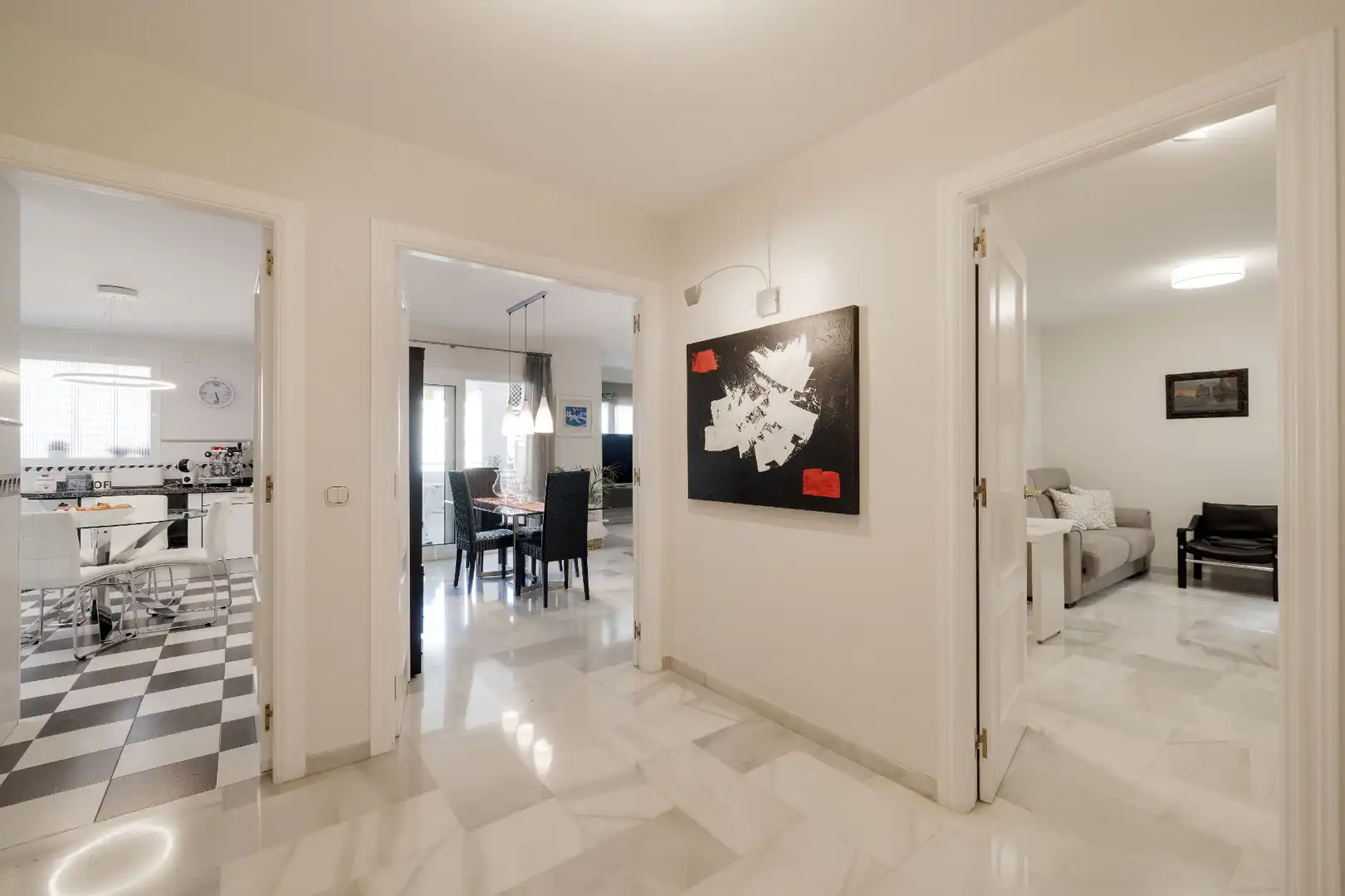 Wohnung zum Verkauf in Málaga mit Klimaanlage, Privatgarten und Abstellraum