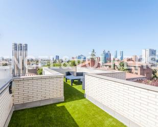 Terrace of Attic to rent in  Madrid Capital  with Air Conditioner, Heating and Private garden