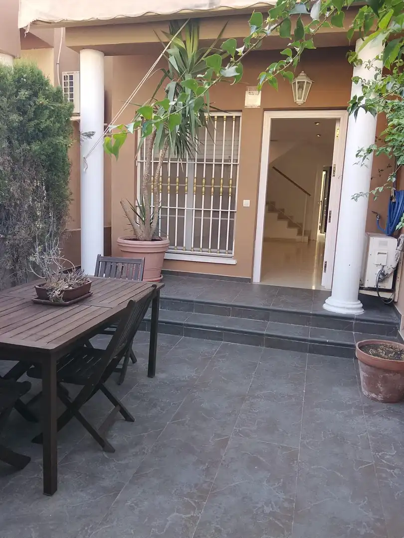 Adosado con terraza en venta en Elche ciudad, imagen 4